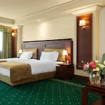 Grand Hotel 5*