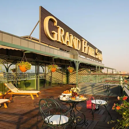 Grand