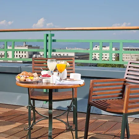 Hotel Grand 5*