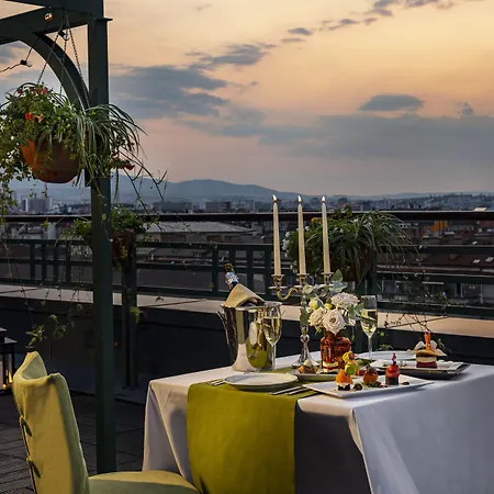Grand Hotel 5*
