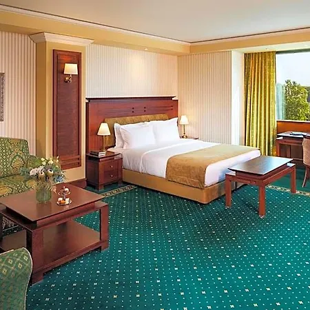Hotel Grand 5*